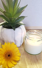 Load image into Gallery viewer, Small Jar Candle